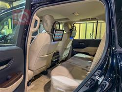 تۆیۆتا لاند کروزەر